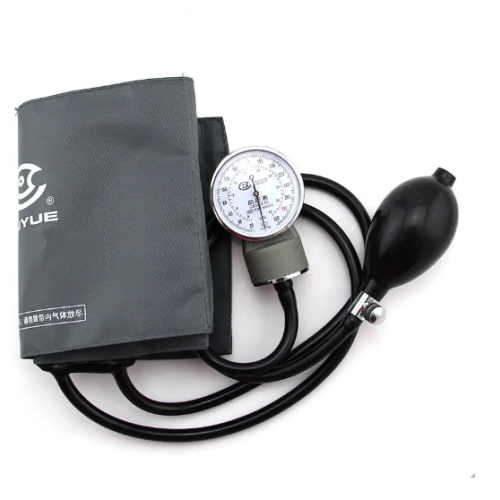 Yuwell Portable Classic Blood Pressure Monitor - Image 3